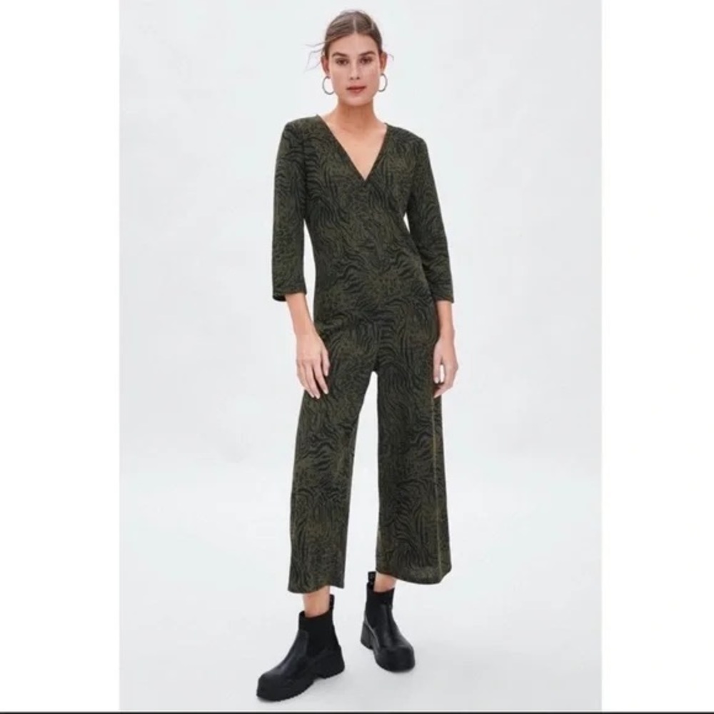 Zara | Olive Green Animal Print Wide Leg Cropped Jumpsuit size M